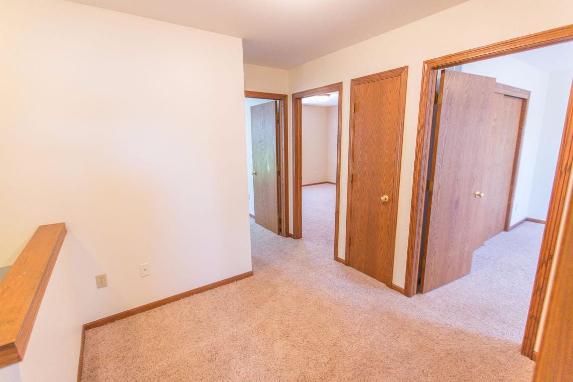 Study Nook area - 288 Meadowcreek Dr