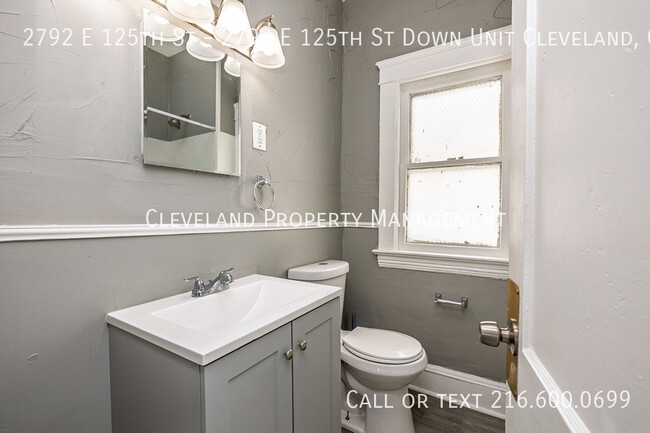 Building Photo - 2792 E 125th St