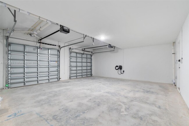Building Photo - 14530 SW 261st Terrace