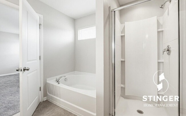 Building Photo - 4 Burley Ln