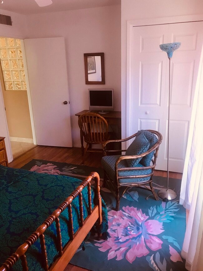 Building Photo - 3505 Ridgeview Cir S