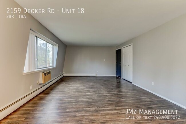 Building Photo - Beautifully Updated Apartment In Walled Lake!