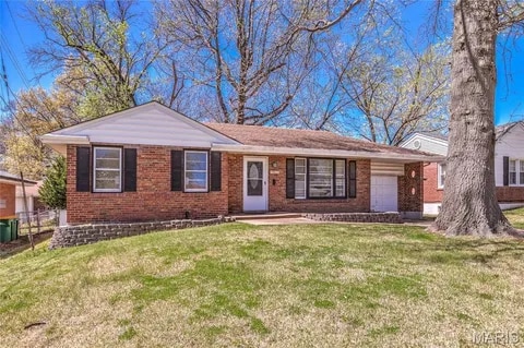 Building Photo - 9427 Yorktown Dr