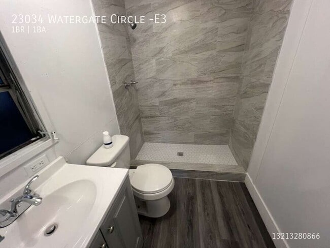 Building Photo - 23034 Watergate Cir