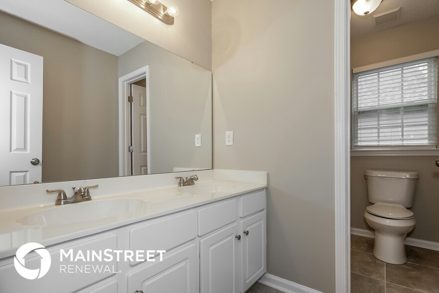 Building Photo - 7604 Lady Bank Dr