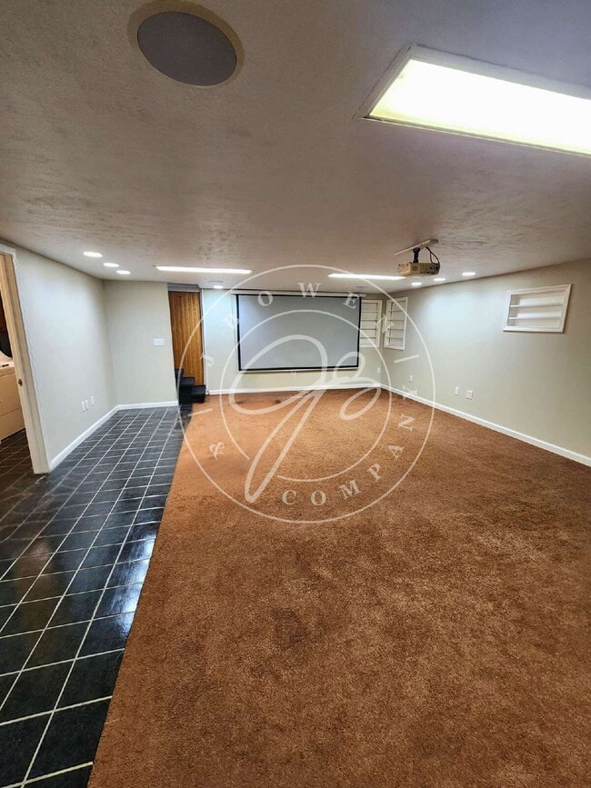 Building Photo - MUST SEE! Updated 3-Bedroom Home with Finished Basement & Large Fenced Yard