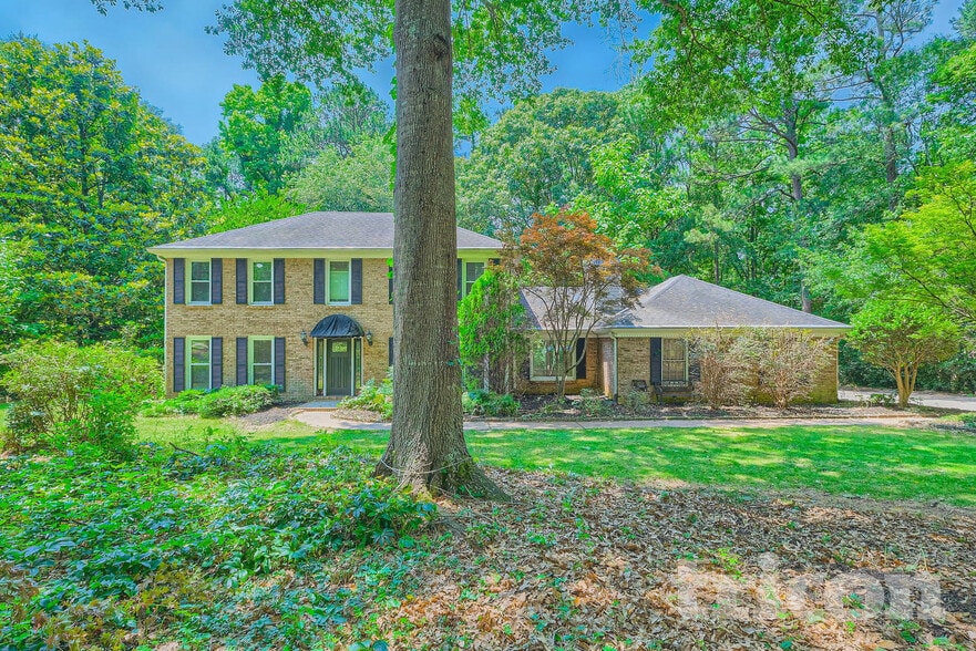 Building Photo - 105 Jennings Yard