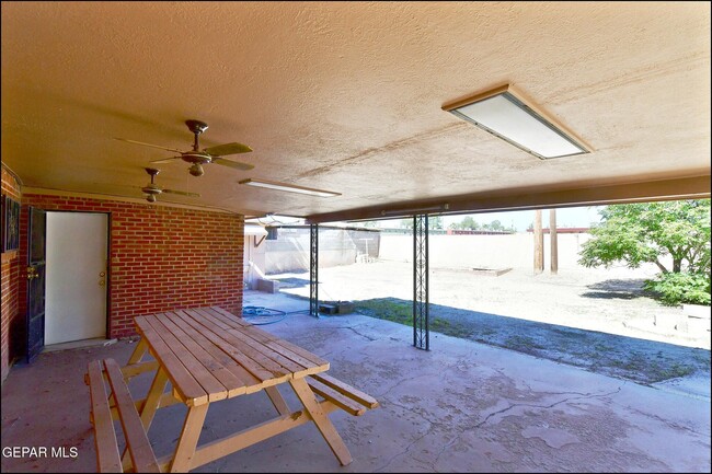 Building Photo - 7817 Caliche Dr