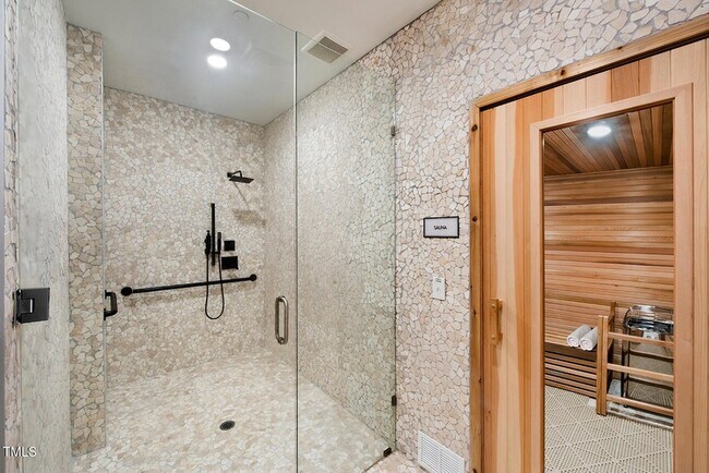 Building Photo - 7901 Cheaha Dr