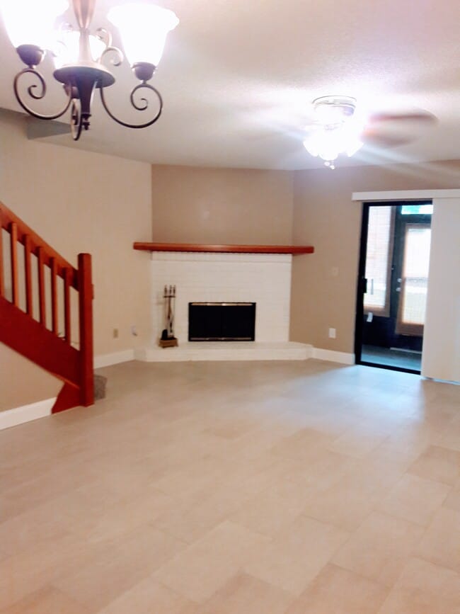 Building Photo - 401 Sandlewood Cove