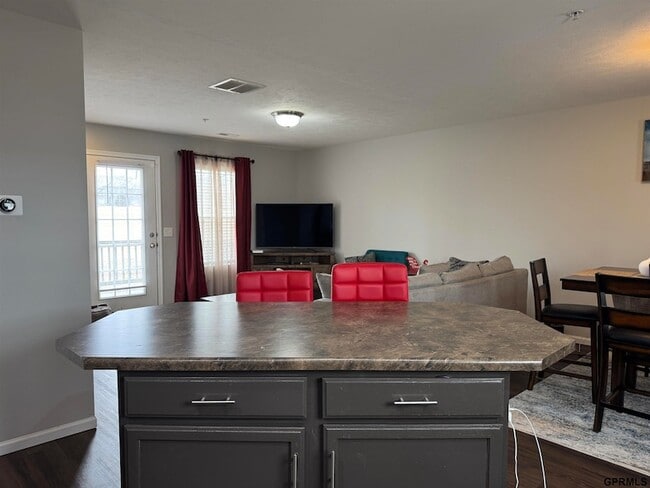 Building Photo - 5911 N 166th St