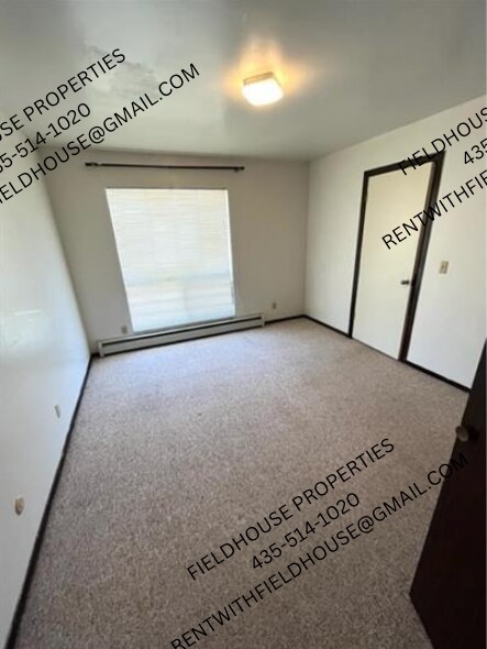 Building Photo - 780 E 275 N
