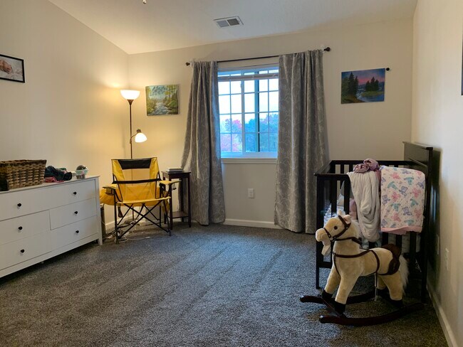 Building Photo - 2303 Vicente Ct