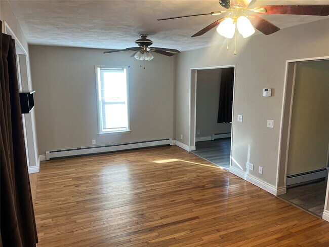 Building Photo - 3 Cleveland Ave