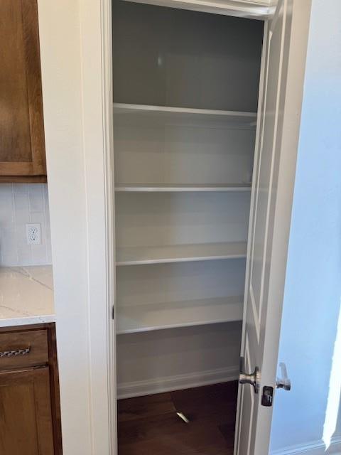 Building Photo - 2468 Heather Rd