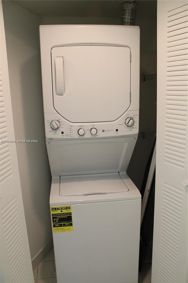 Building Photo - 3300 NE 191st St