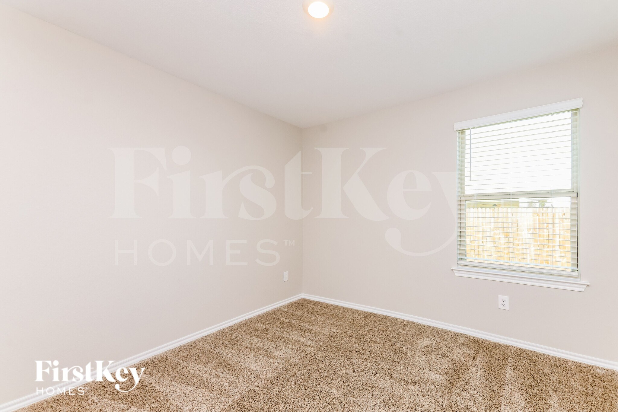 Building Photo - 406 Knapsack Ln