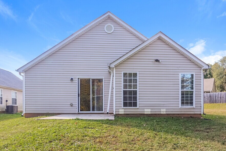 Building Photo - 3568 Brookstone Way