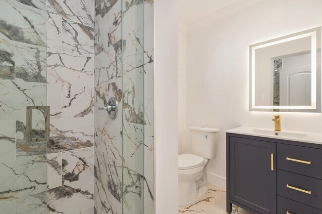 Building Photo - 3517 N Flagler Dr