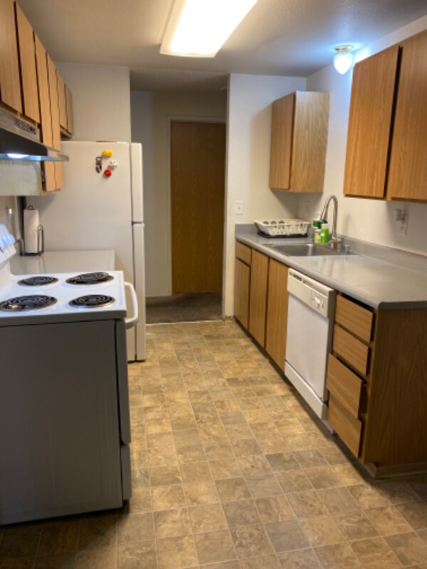 Building Photo - 7308 56th St W