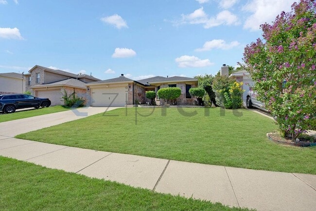 Building Photo - 1012 Triple Crown Dr