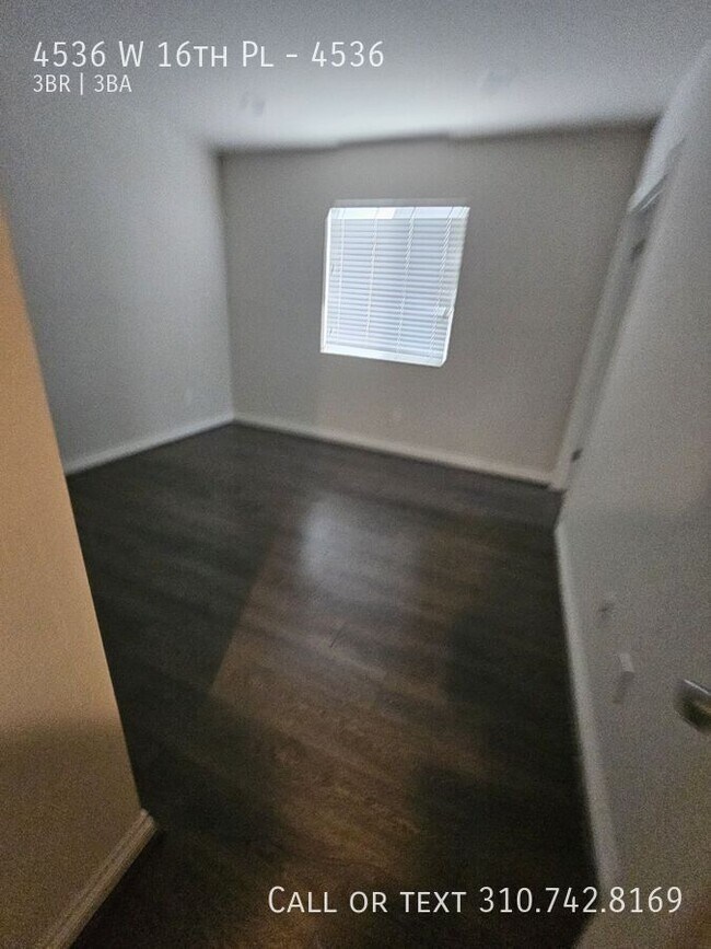 Building Photo - 4536 W 16th Pl