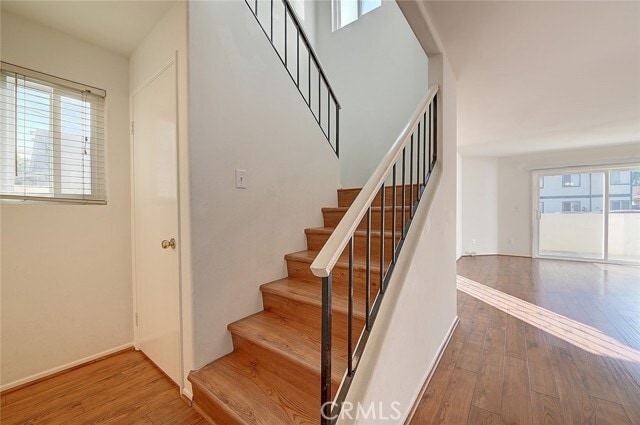 Building Photo - 15151 Columbia Ln