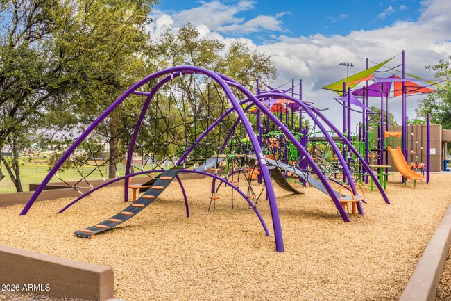 Building Photo - 10638 E Turquoise Ave