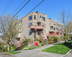 Building Photo - Washington Court