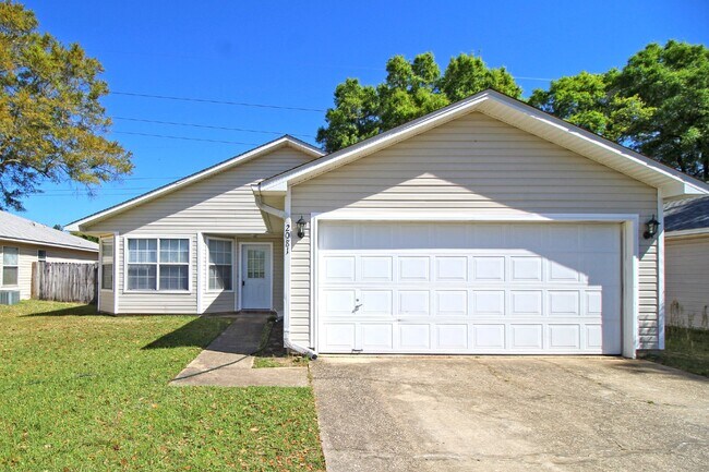 Building Photo - Coming Soon 4/20 – 3BR/2BA Home with 2-Car Garage, Open Layout, Island Kitchen, Split Floor Plan ...