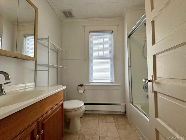 Building Photo - 99 Jerusalem Ave