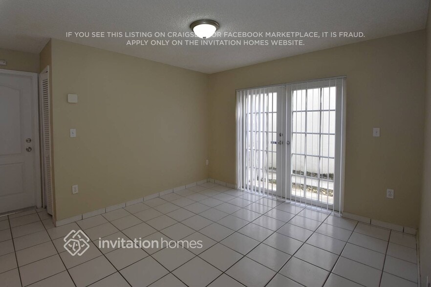 Building Photo - 15290 SW 51st St