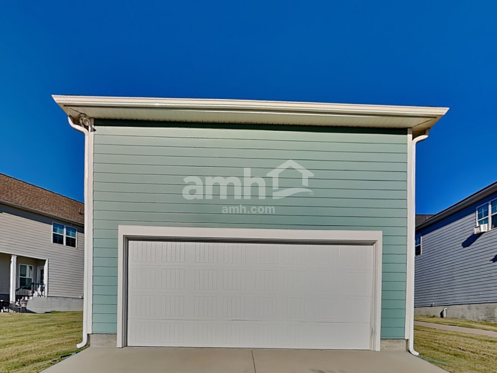 Building Photo - 5516 Central Grove Sq