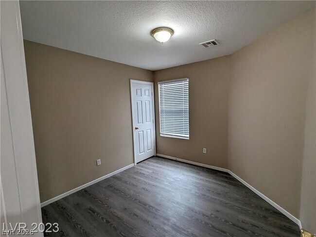 Building Photo - 6298 W Levi Ave