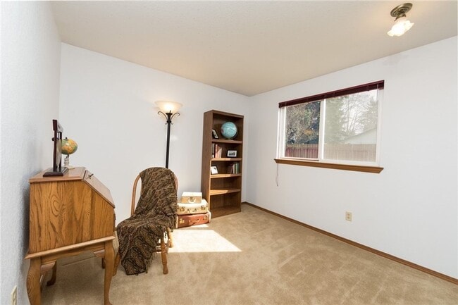 Building Photo - Charming 3BD/2BTH Rambler Home for Lease! Pet Friendly!