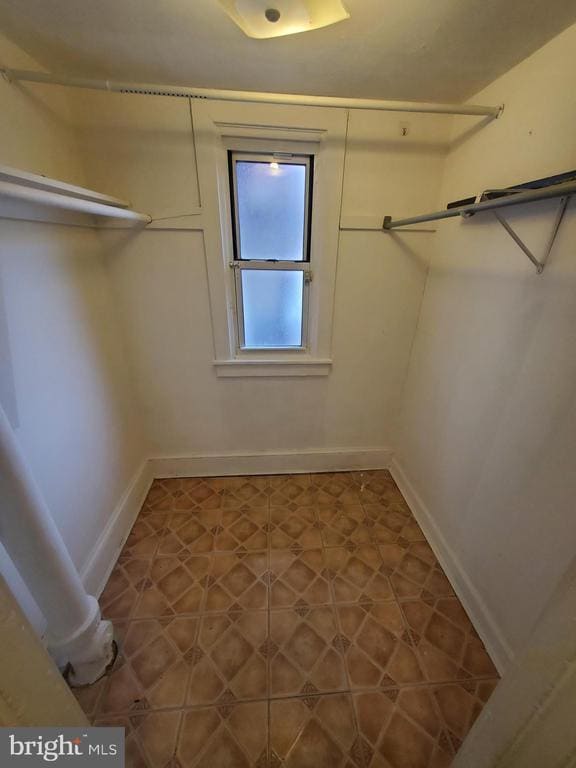 Building Photo - 315 N 6th St