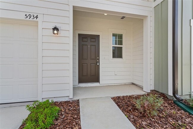 Building Photo - 5934 Piney Shrub Pl