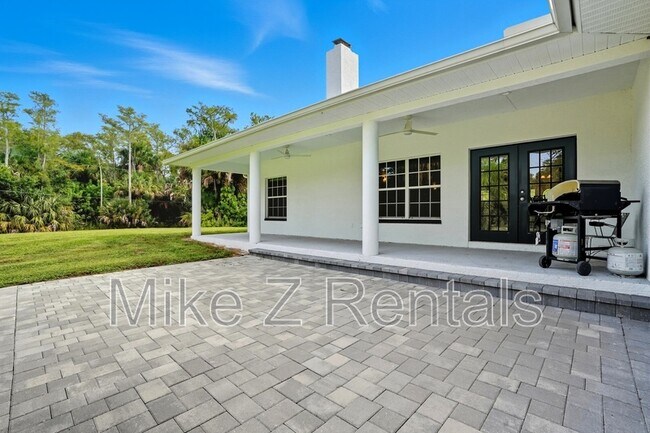 Building Photo - 2261 Krape Rd