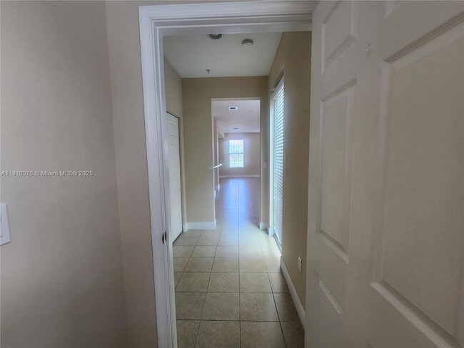 Building Photo - 14722 SW 12th St