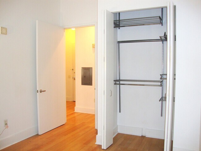 Building Photo - 4 Beacon Way