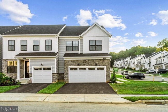 Primary Photo - 401 HARTNUP St