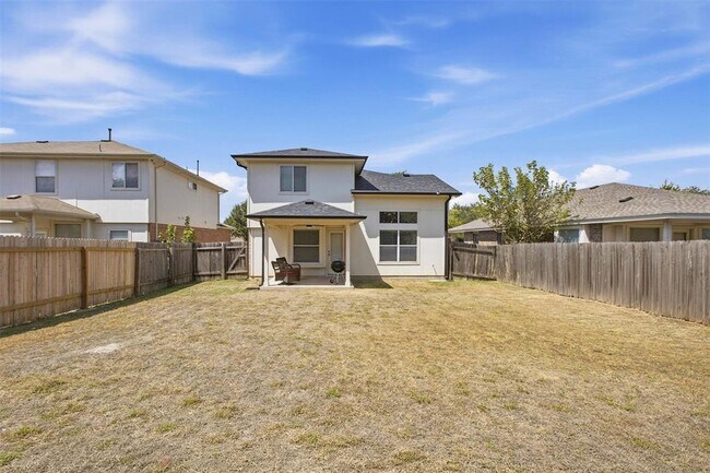 Building Photo - 912 Sweet Leaf Ln