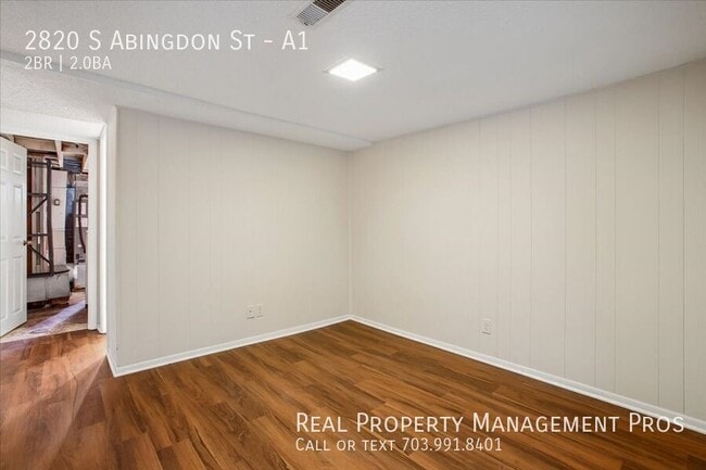 Building Photo - 2820 S Abingdon St