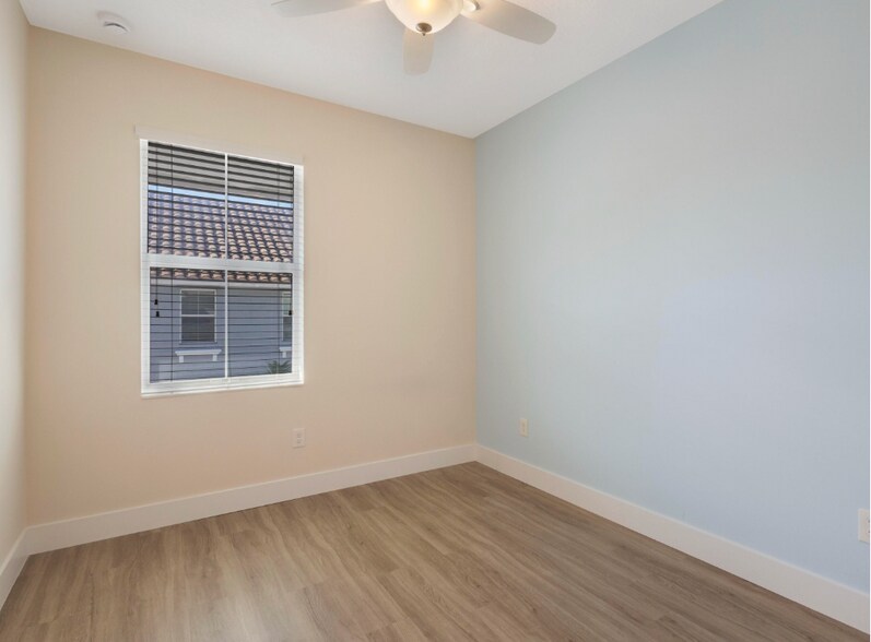 Building Photo - 1247 Via de Fossi