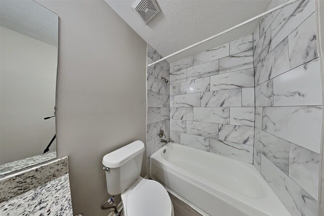 Building Photo - 16319 Cypress Trace Dr