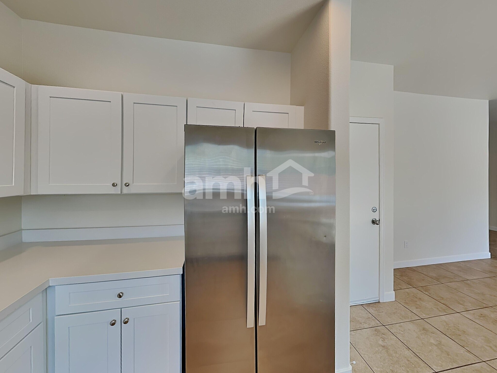 Building Photo - 1029 Maple Pines Ave