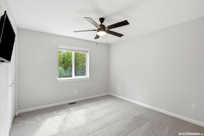 Building Photo - 1553 N Ravens Best Cir