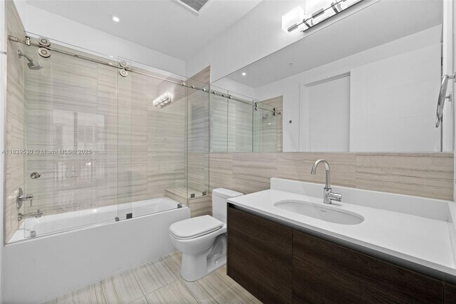 Building Photo - 301 Altara Ave