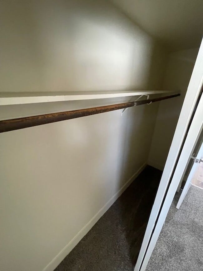 Building Photo - Modern Comfort Meets Stylish Living in This Updated Sparks Home!