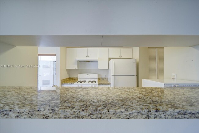 Building Photo - 15285 SW 107th Ln